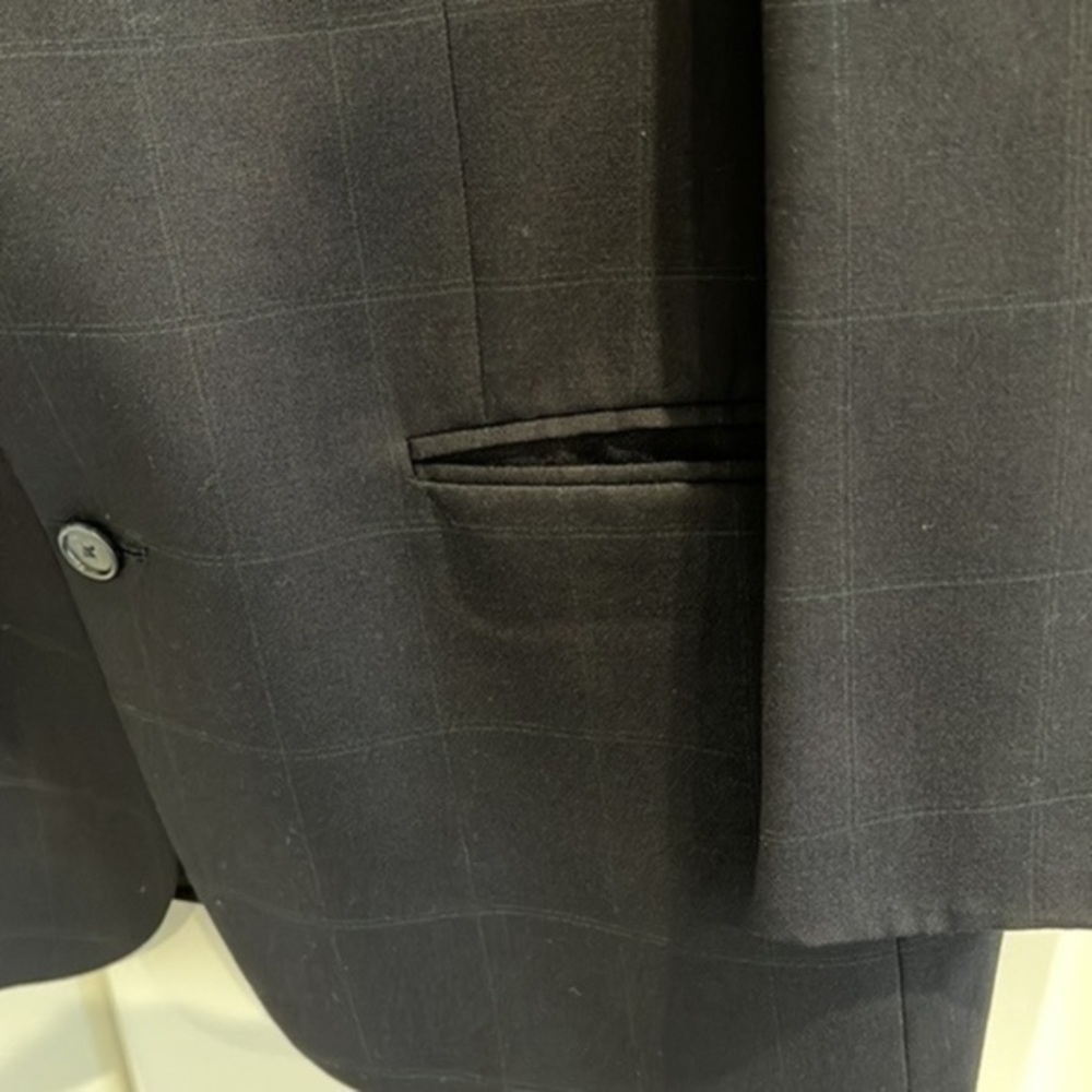 Halston 2 Button Wool Blazer - image 4